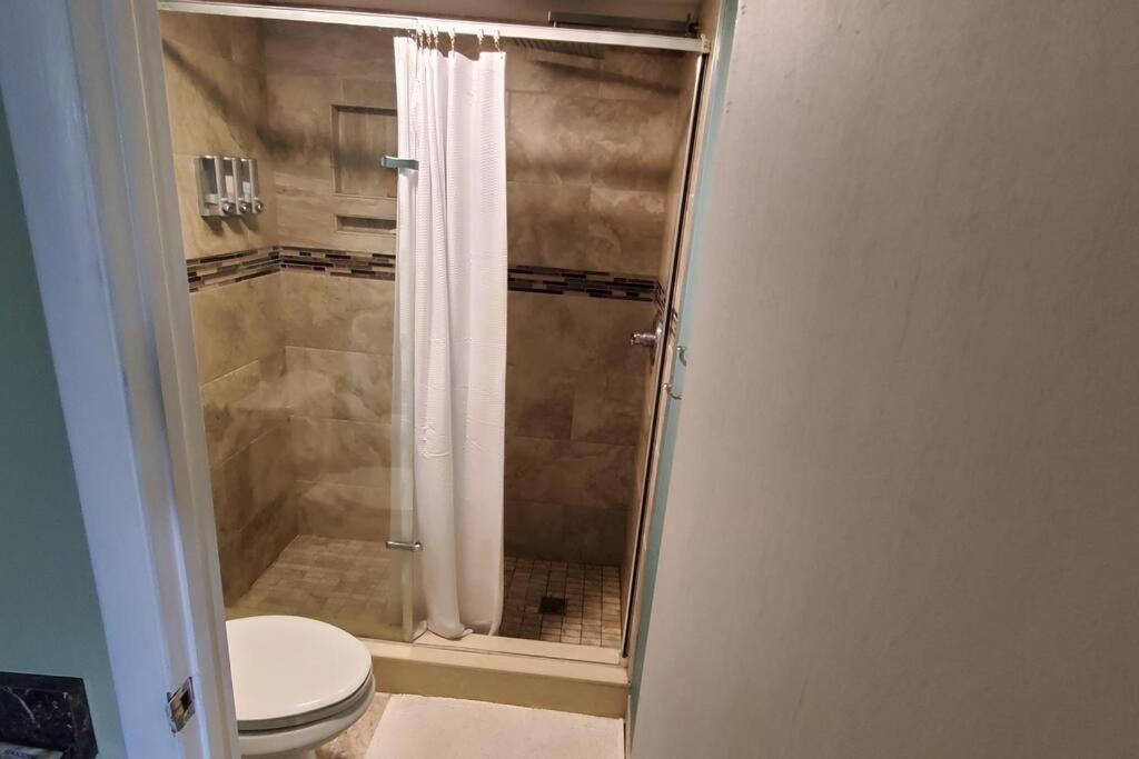 Fully Furnished, Beautiful, Spacious Two Bedroom Condo Lauderhill Εξωτερικό φωτογραφία