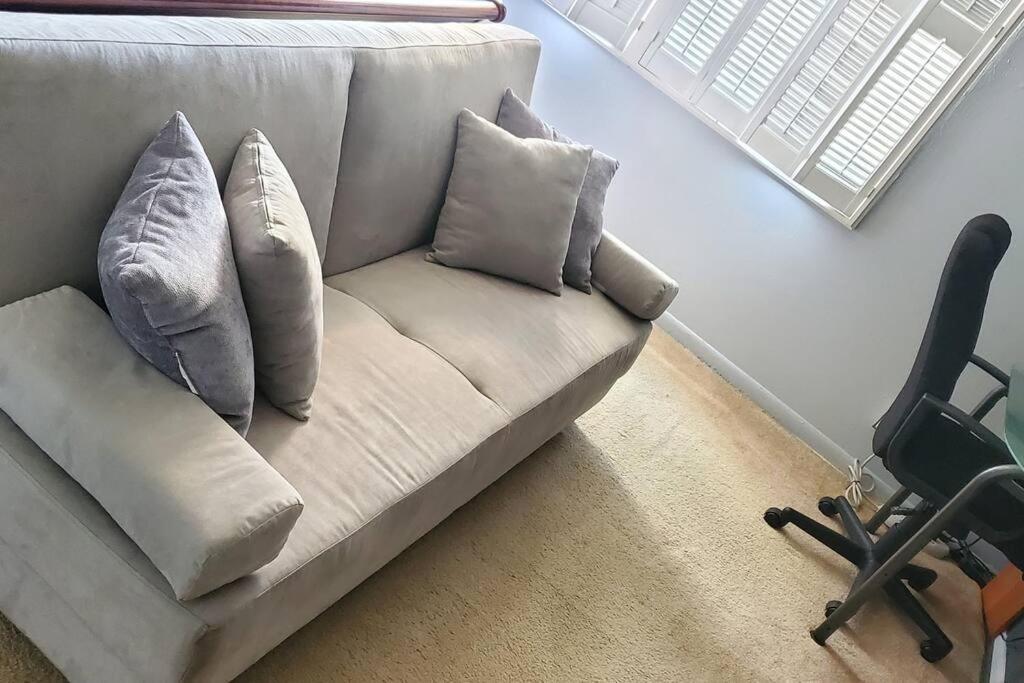 Fully Furnished, Beautiful, Spacious Two Bedroom Condo Lauderhill Εξωτερικό φωτογραφία