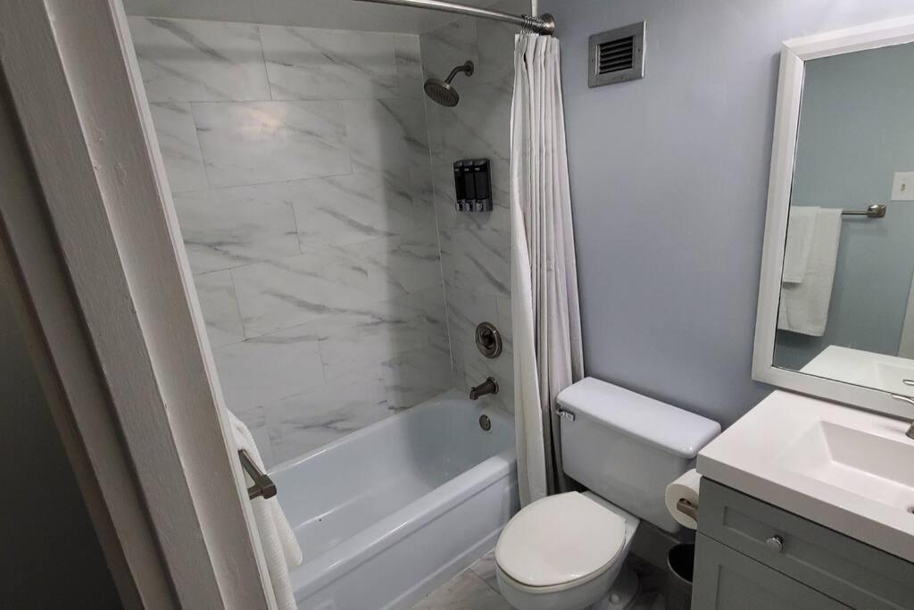 Fully Furnished, Beautiful, Spacious Two Bedroom Condo Lauderhill Εξωτερικό φωτογραφία